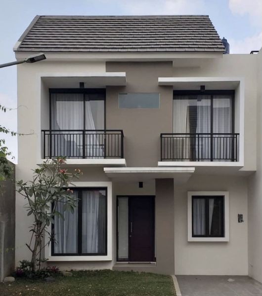 Rumah Tingkat dengan Fasad Abu Abu